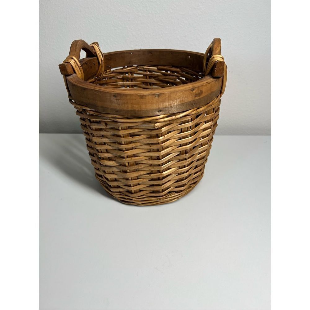 Woven Wicker Straw Basket Lacquered 2 Wooden Handles & Wood Edge